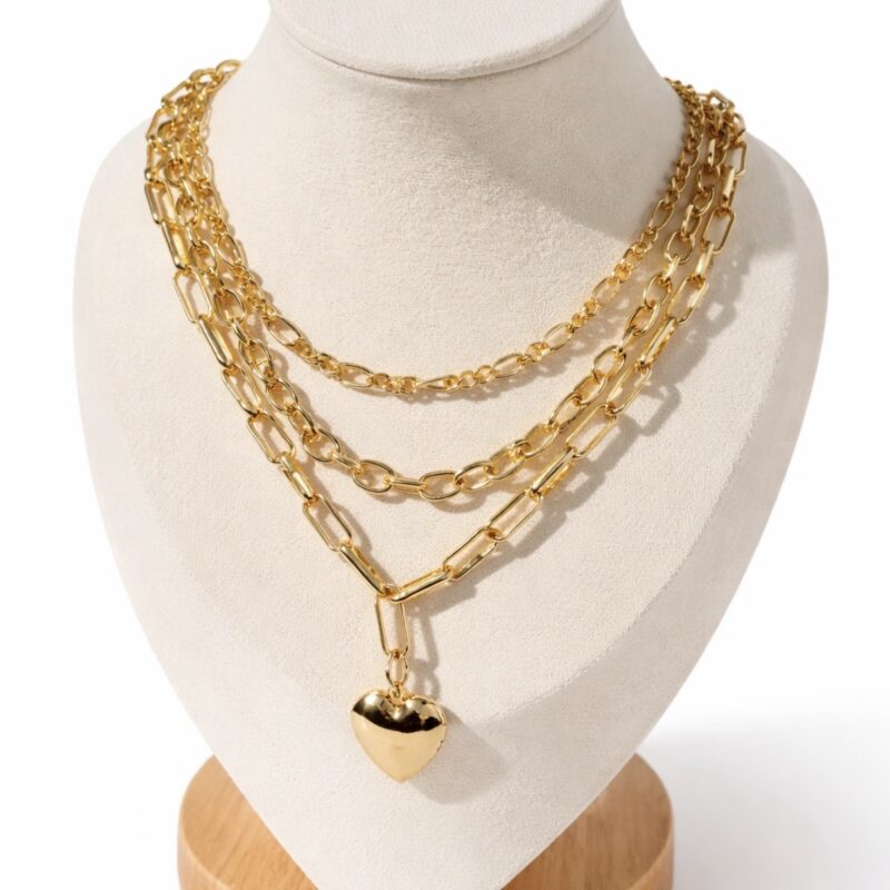 AMORE Heart Necklace