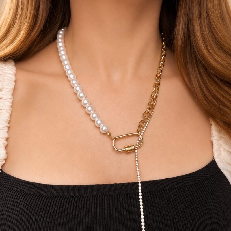 MIRANDA Pearl Necklace
